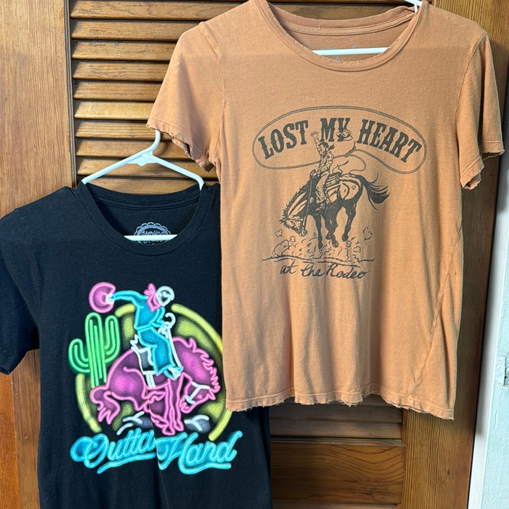 Western Graphic T Bundle